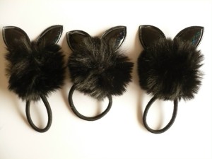 10/161-1,60 Gumki czarne z uszami