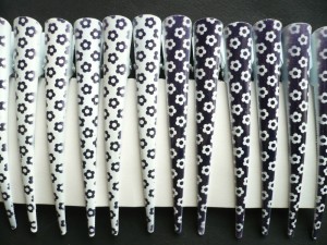 8/239-1,00 Tukany, rogi, krokodyle - biało czarne, 2 szt.