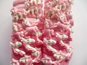 11/188-0,65 Gumki z ozdobą 12 szt.