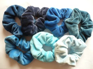 5/007B-2,20 Gumki owijki  - mix niebieskich i  granatowych 7 szt.