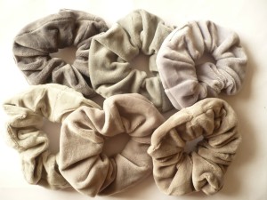 5/007C-0220 Gumki owijki mix koloru szarego 5 szt. 