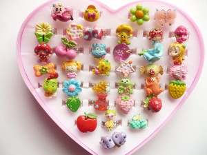 11/092-36,00 Pierścionki dla dzieci 36 szt.