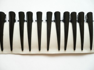 8/213-0,30 Rogi małe czarne 10 szt.