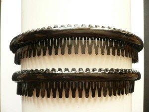 1/001-2,00 Opaska z grzebieniem