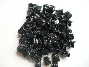 3/431-0,16 Krabiki mini czarne plastikowe