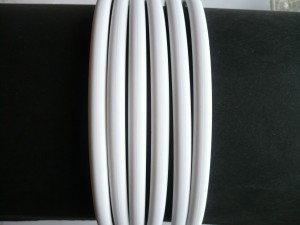 1/033B-1,50 Opaski kaczukowe  biała - 1 szt. opaska