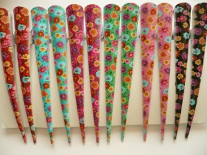 8/234-1,00 Tukany, krokodyle w kwiatki